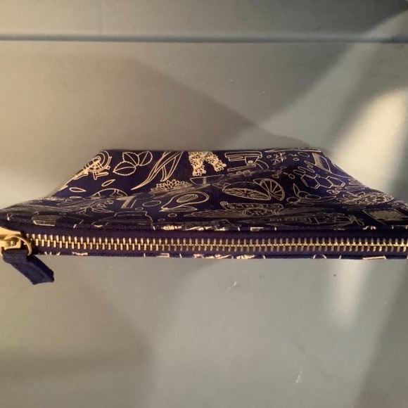 Blue Canvas Travel Makeup Bag - Picture 3 of 3